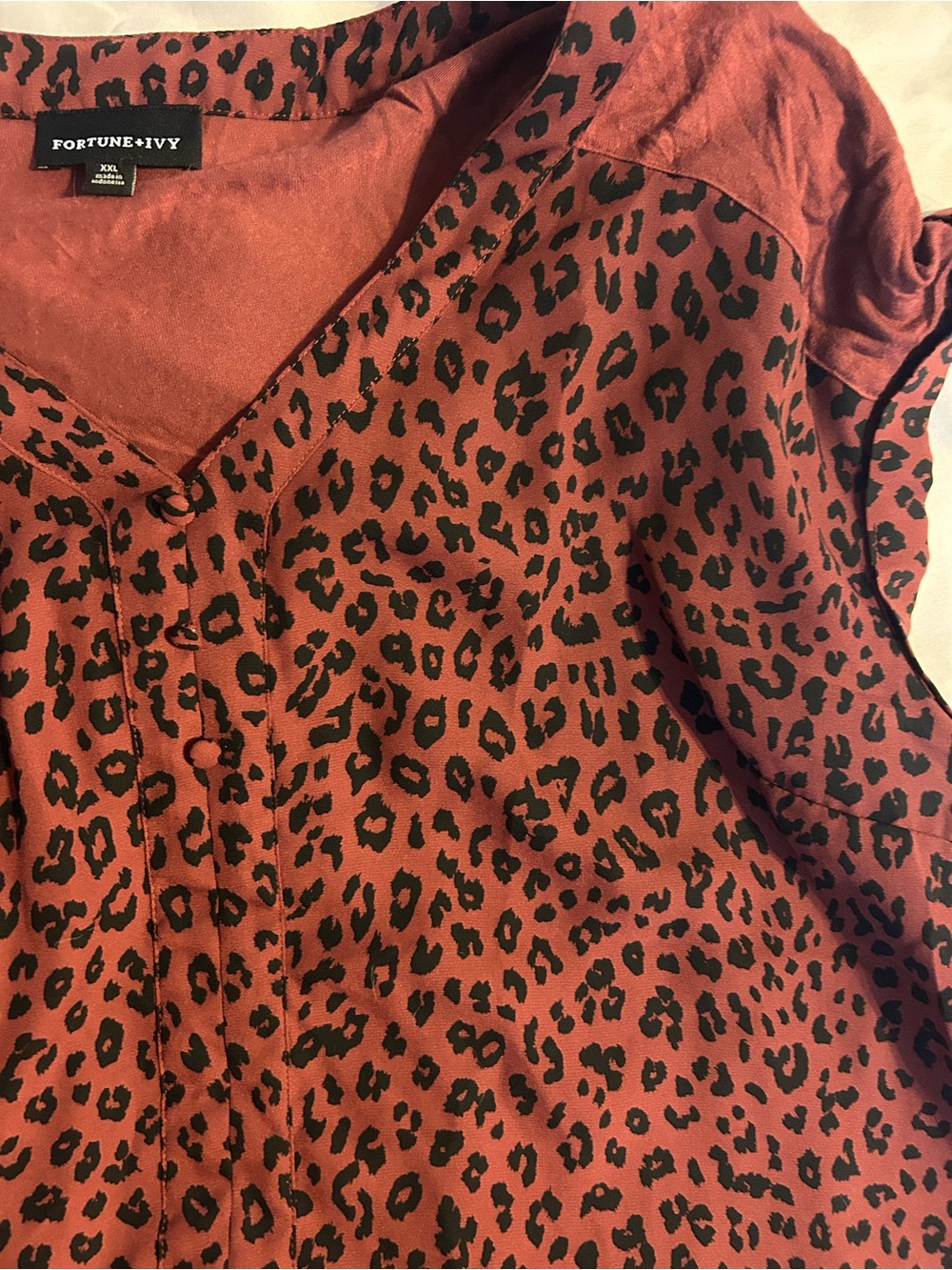 Fortune + Ivy Rust Leopard Print Button-Front Blouse